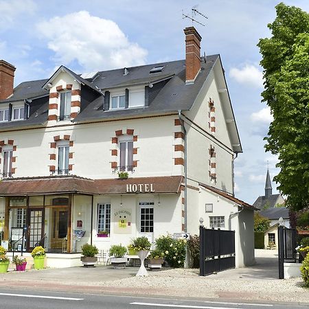 Logis Hôtels Restaurant Le Dauphin Salbris Exterior foto